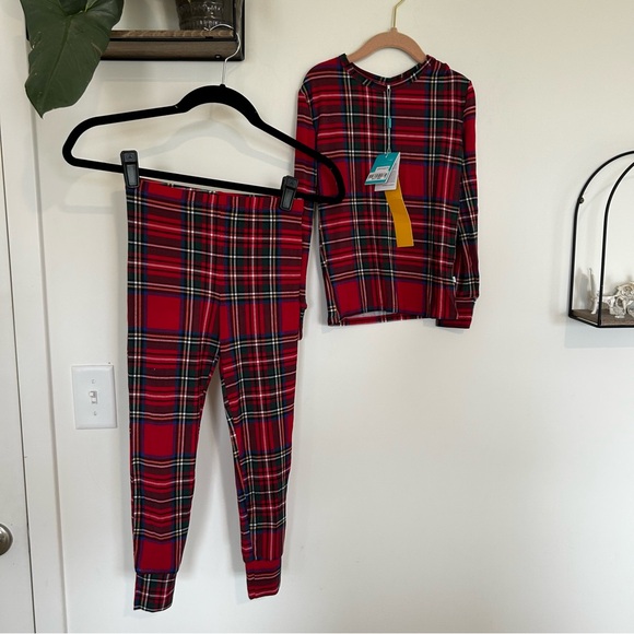 Posh Peanut Other - NWT Posh Peanut Plaid Long Sleeve Bamboo Viscose Pajama Set Size 7/8 Years